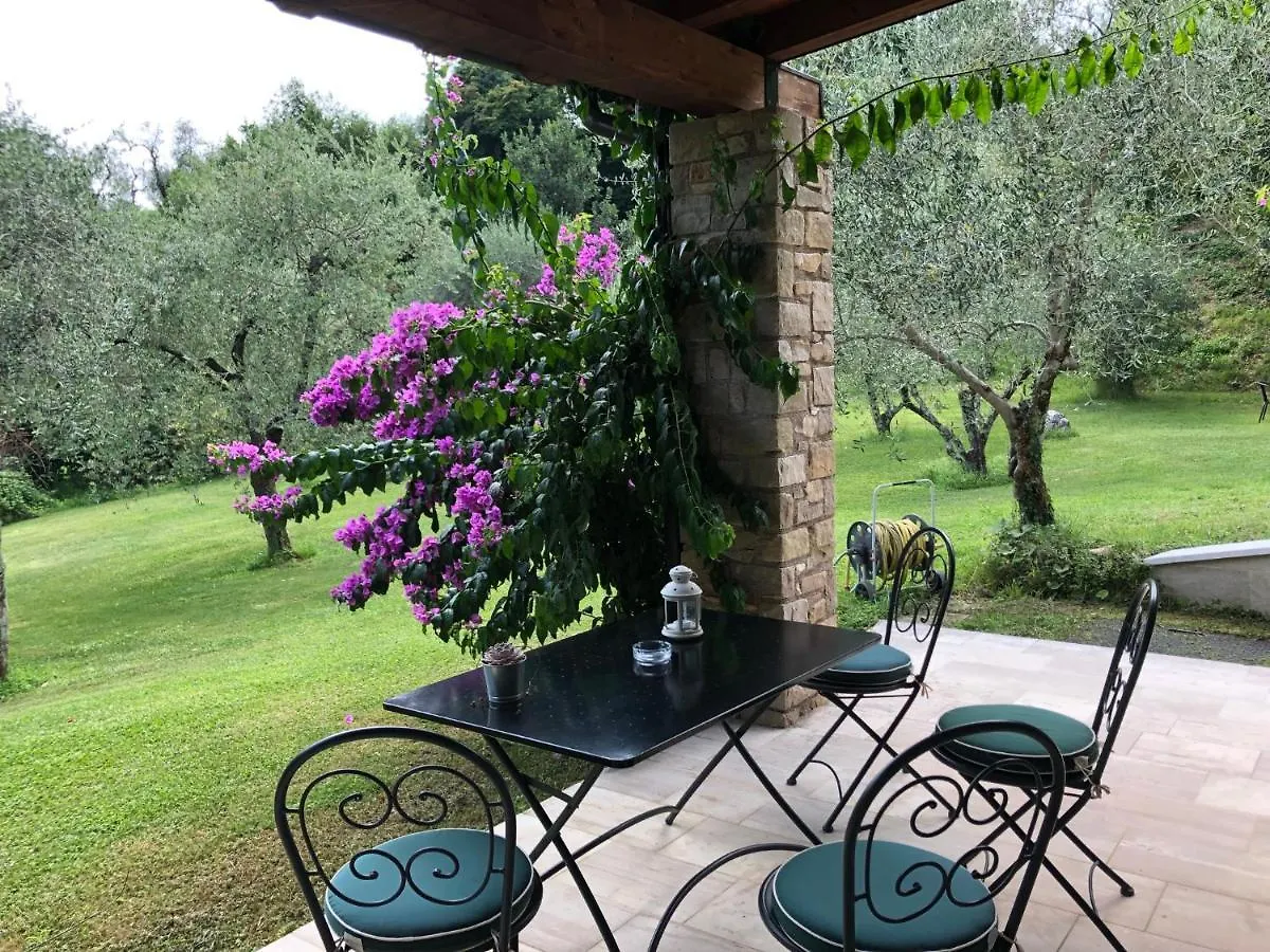***  La Cascata Negli Ulivi Bed & Breakfast Toscolano Maderno Italy
