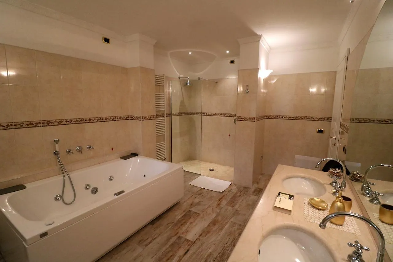 La Cascata Negli Ulivi Bed & Breakfast Toscolano Maderno