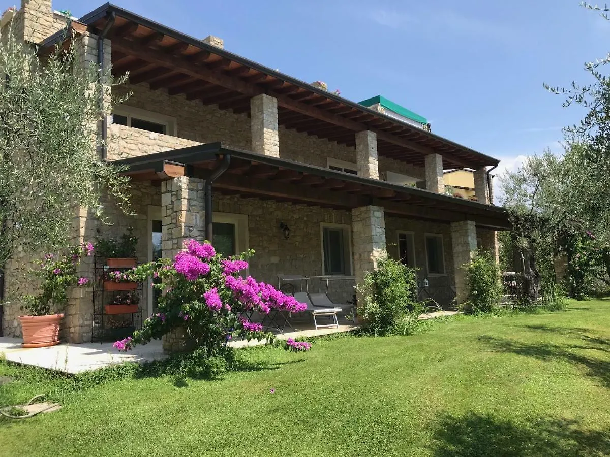 La Cascata Negli Ulivi Bed & Breakfast Toscolano Maderno Italy