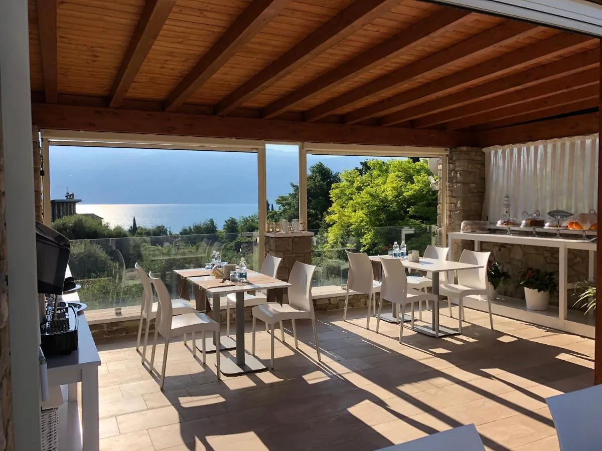La Cascata Negli Ulivi Bed & Breakfast Toscolano Maderno Italy