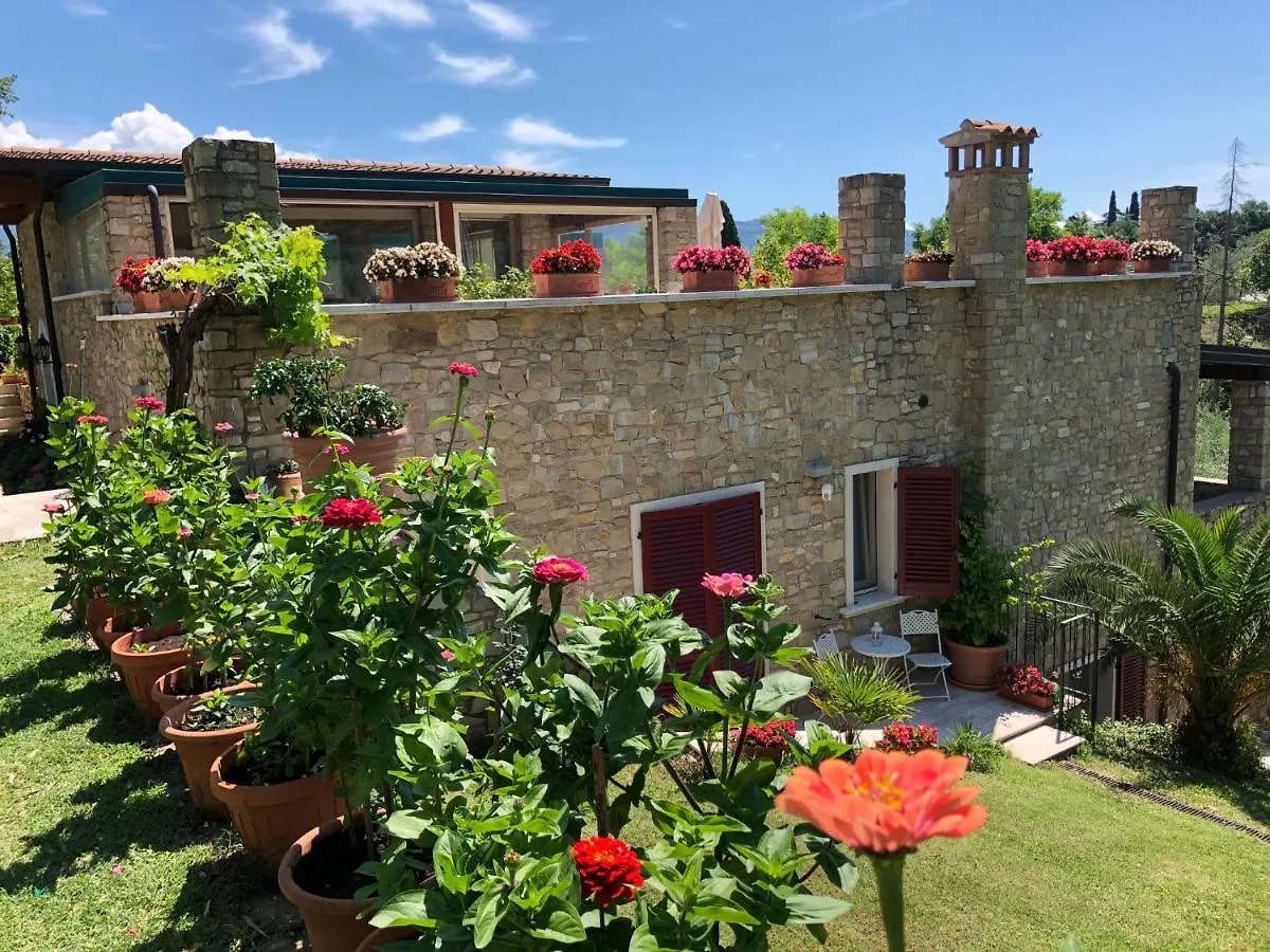 La Cascata Negli Ulivi Bed & Breakfast Toscolano Maderno 3*,  Italy